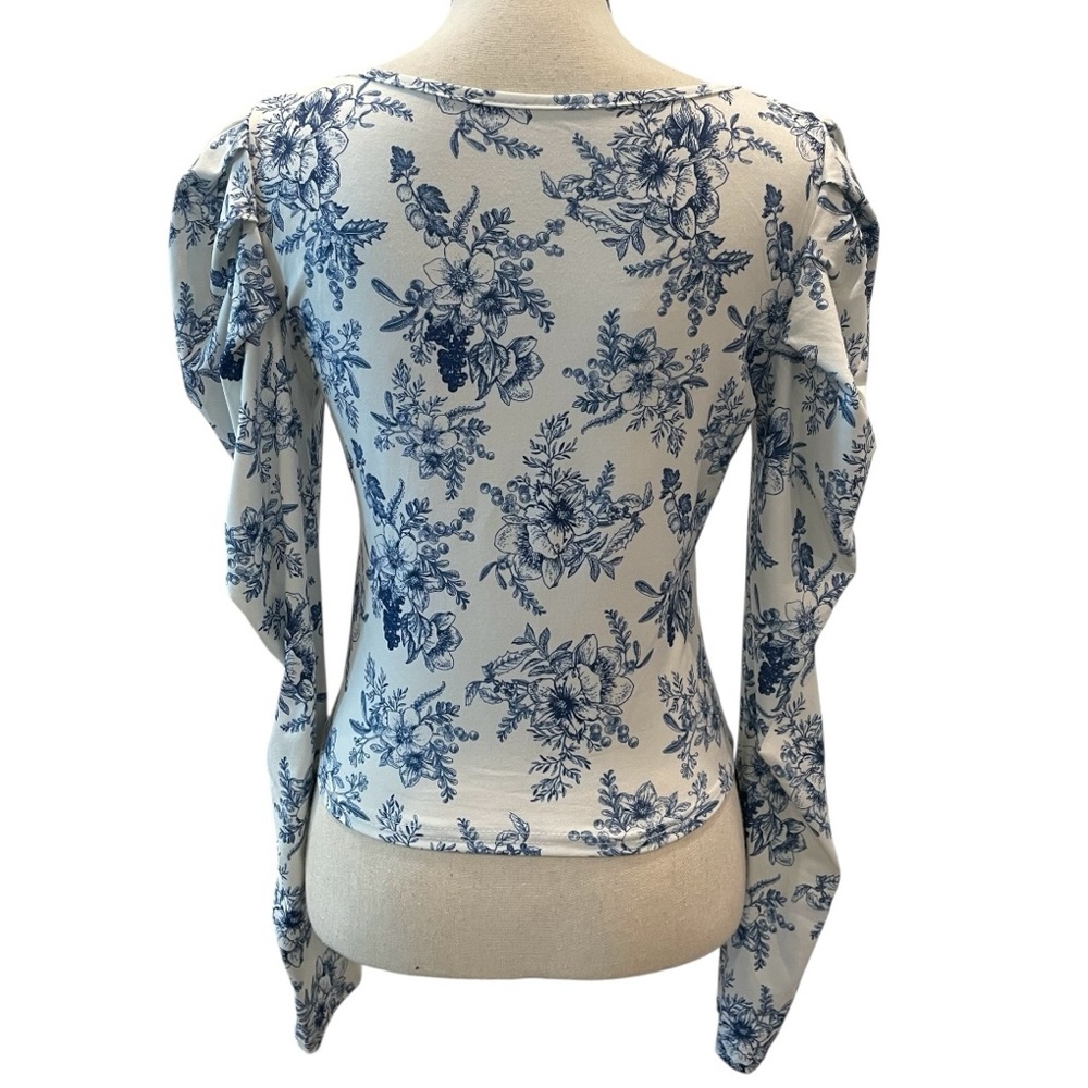Floral Print Long Sleeve Top - Picture 3 of 4